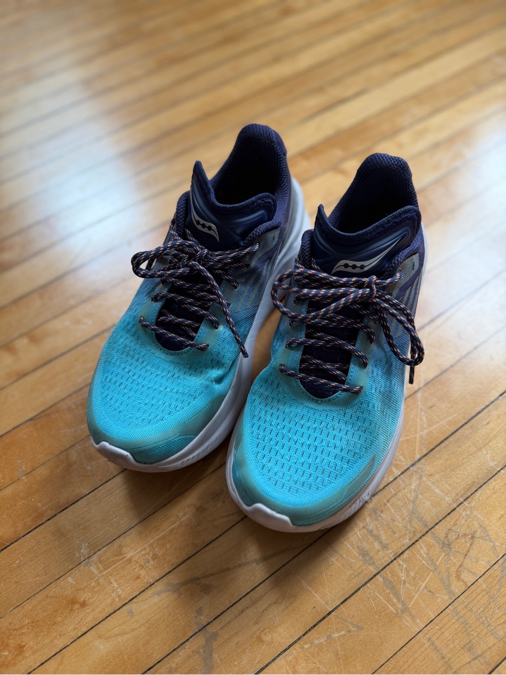 Saucony Endorphin Shift 3 Night Lite Women’s Running Shoe S10813-65 Sz. 7.5 - Picture 2 of 11